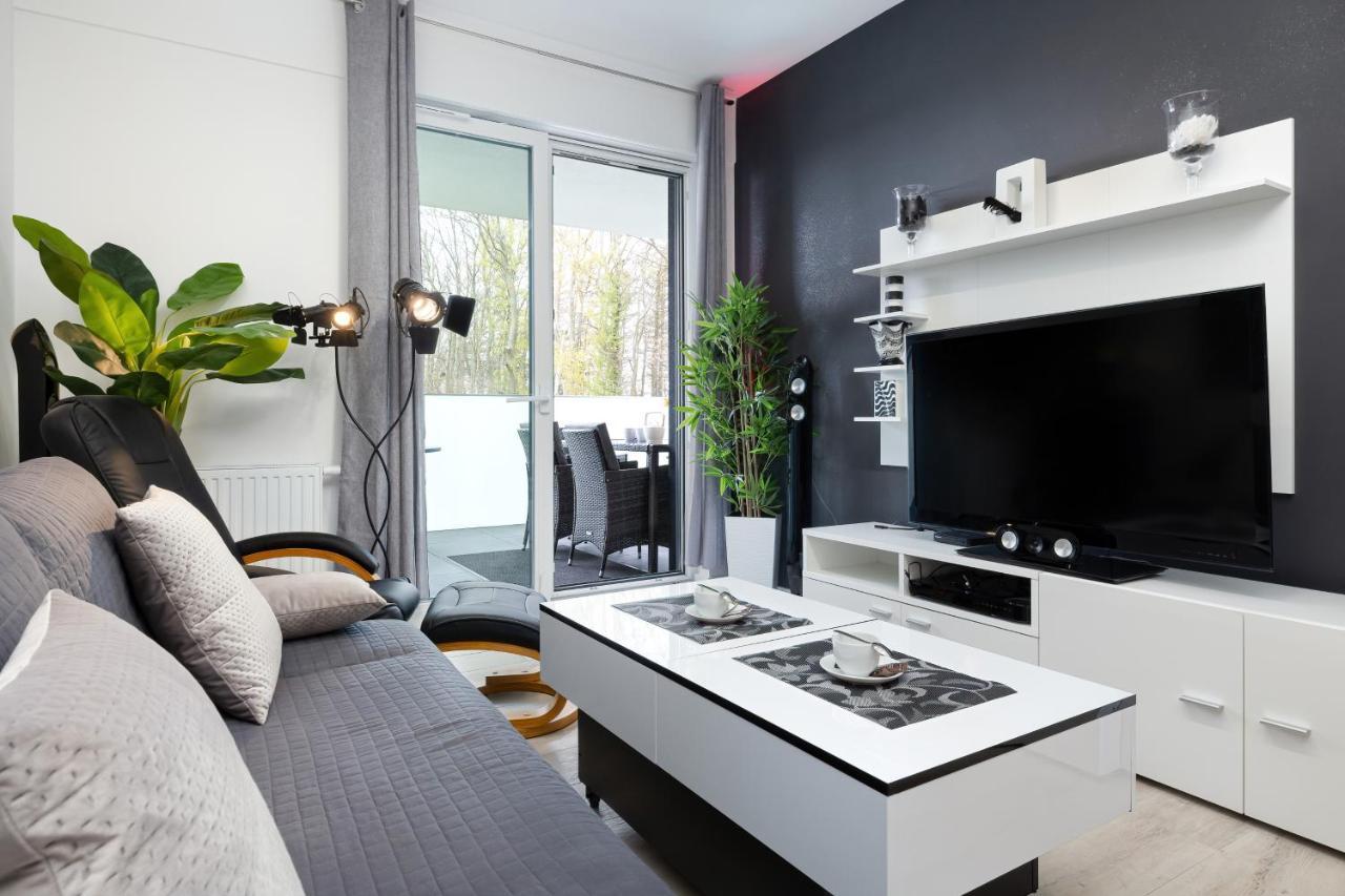 Platinium Apartment By Renters Prestige Rewal Exteriör bild