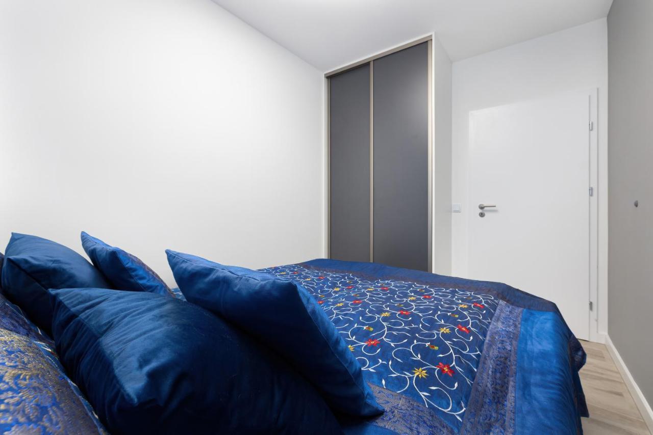 Platinium Apartment By Renters Prestige Rewal Exteriör bild